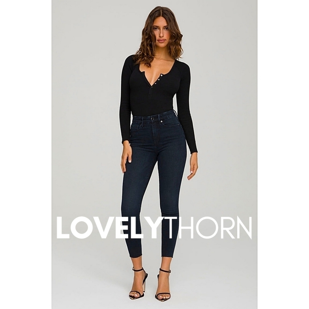 GOOD AMERICAN // good waist crop darkest blue 631 raw hem high rise skinny jeans